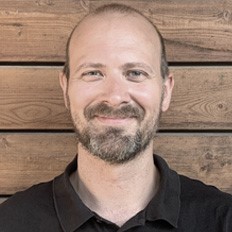 Stefan Ahrens
